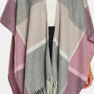 Woolrich Pink and Gray Poncho